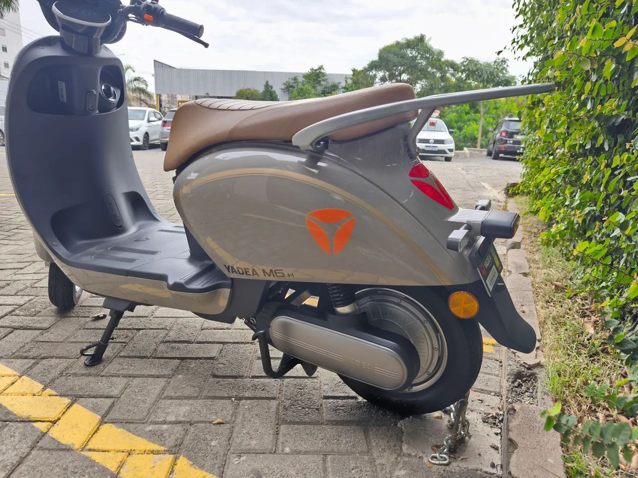 Autopropelido Yadea  - Foto 3