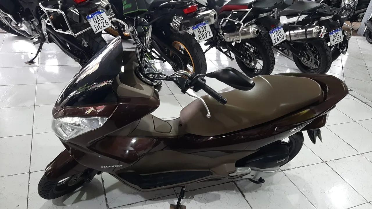 PCX DLX 150