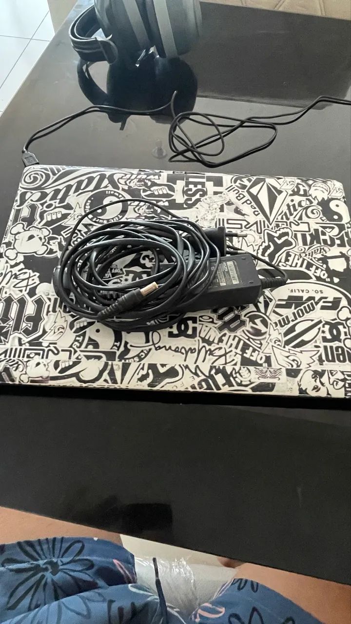 Notebook  - Foto 2