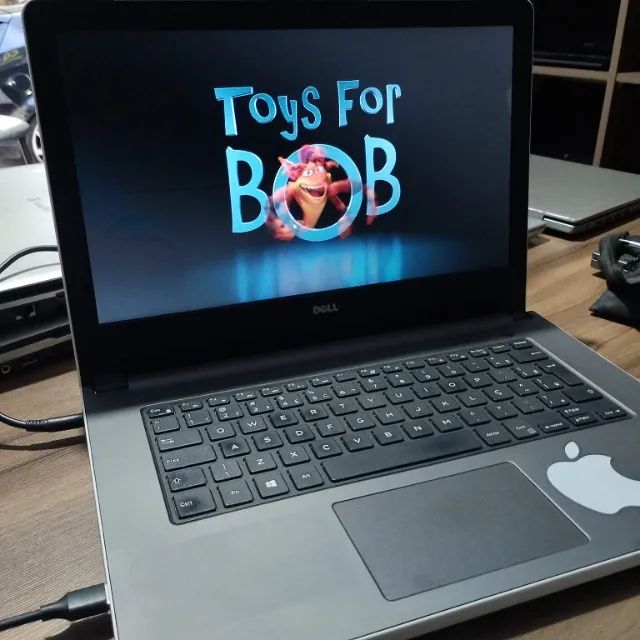 Notebook dell i5 5th com 16 de ram e video integrado (conservado)