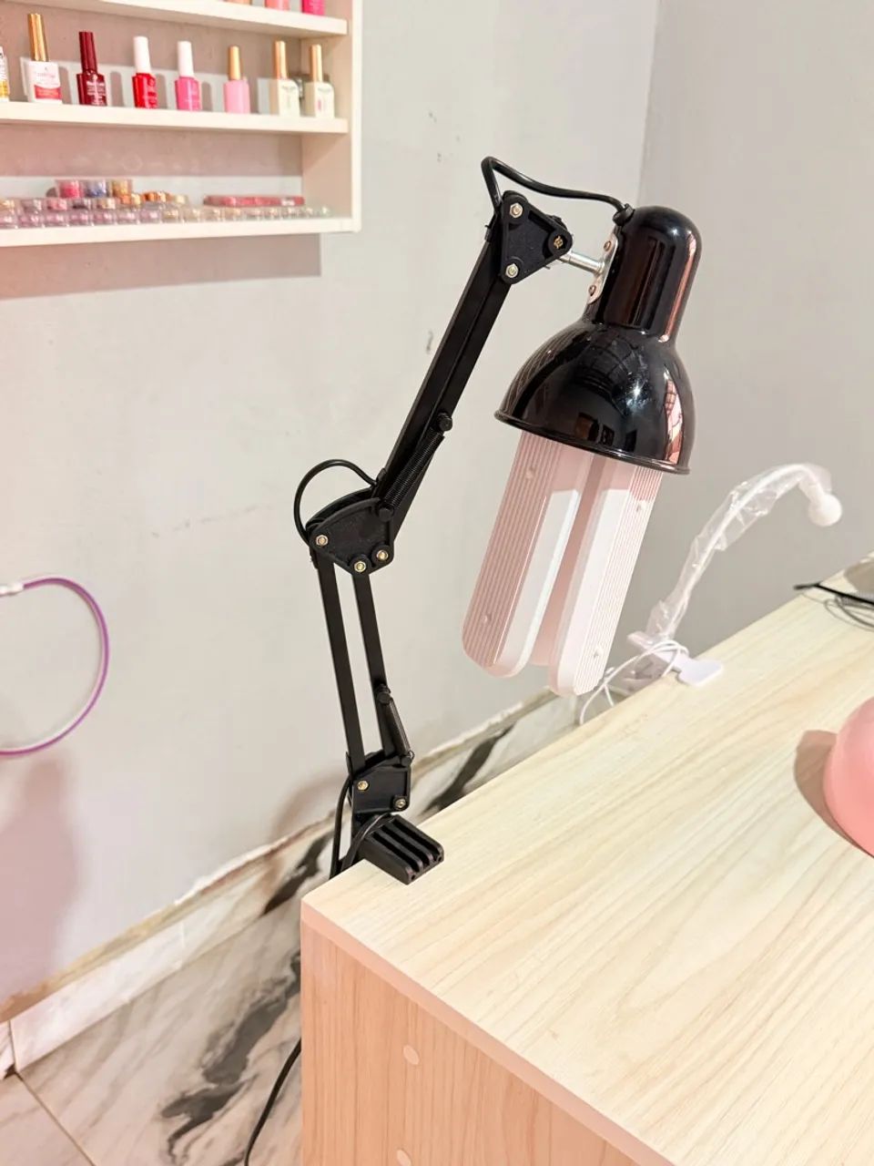 Luminária de mesa manicure 