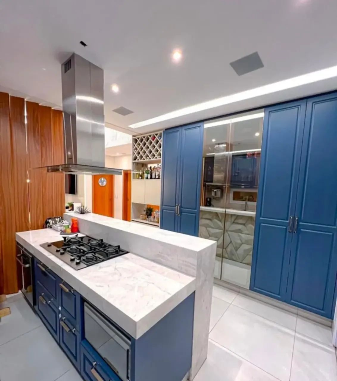 Casa Térrea c/ planejados e mobília com 360m² com 4Q - 01 suíte com closet - Foto 4