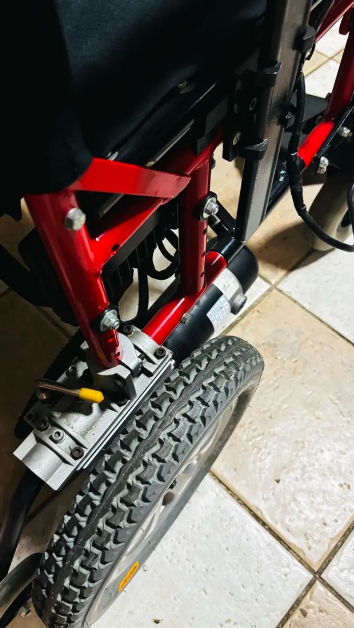 Cadeira de rodas motorizada Ortobrás - Foto 5