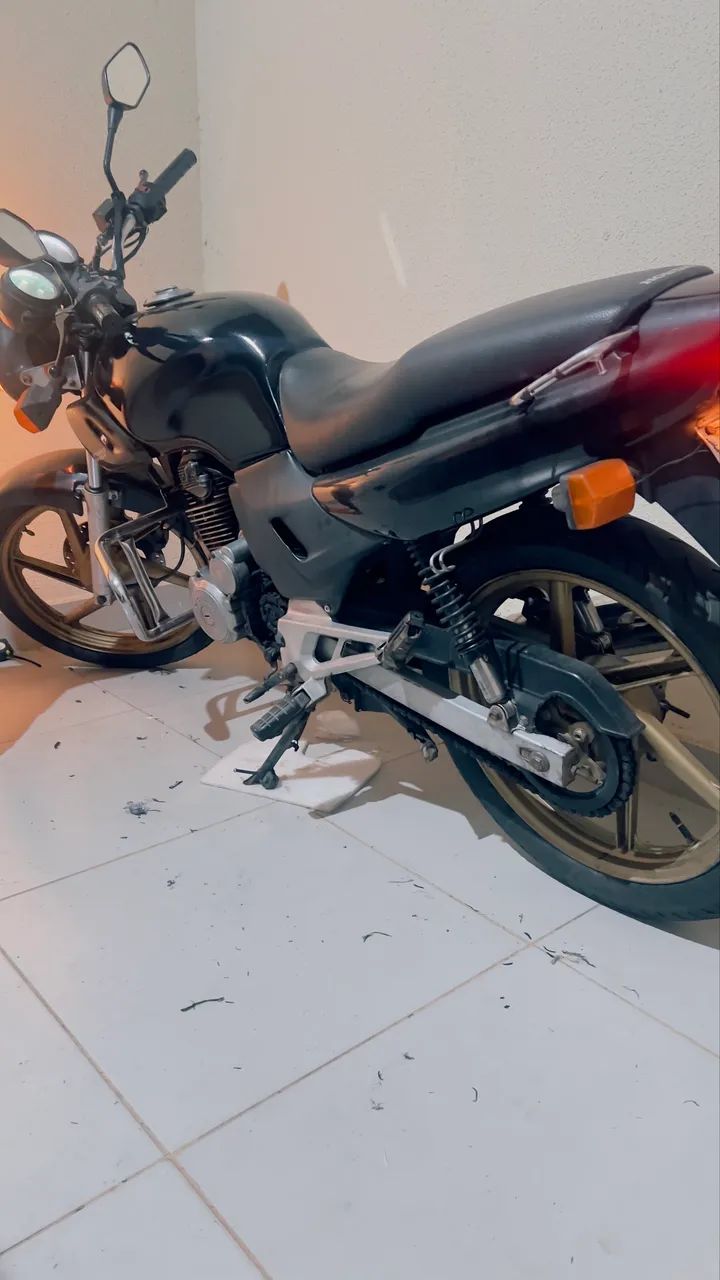 CBX 200 Strada 