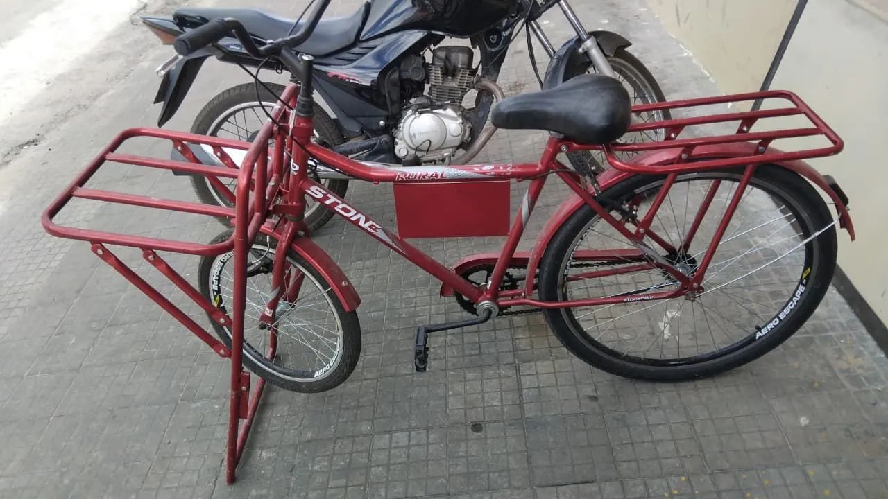 Vendo uma linda bicicleta de carga, pouquíssima usada com nota fiscal