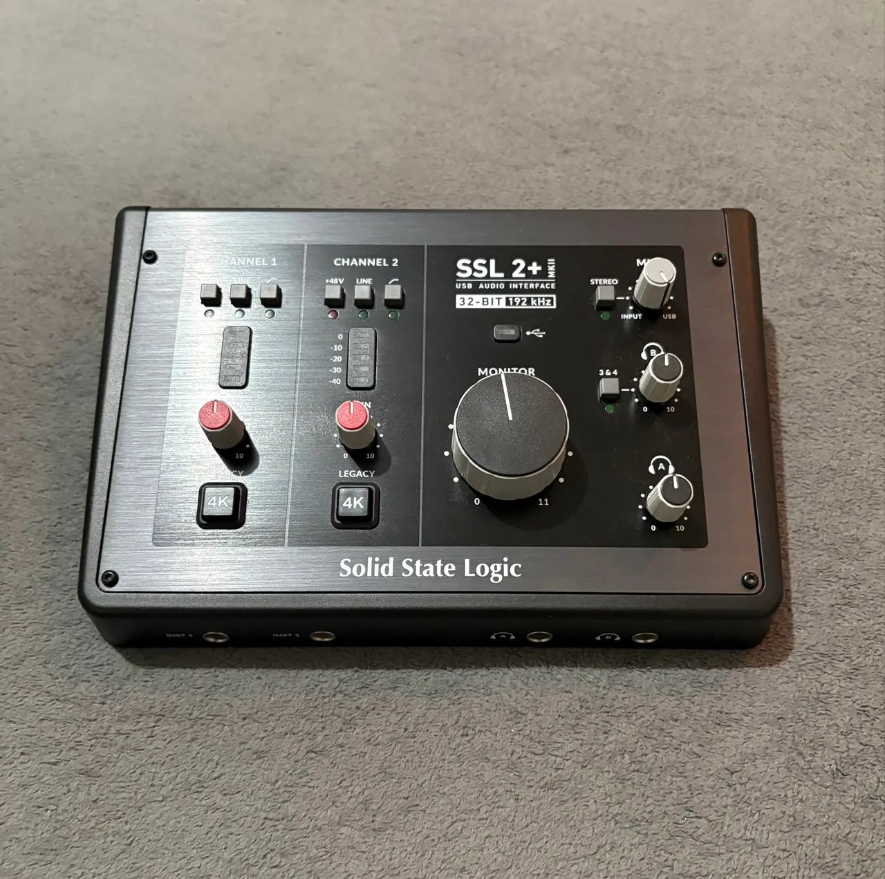 SSL 2 + MKII interface de áudio  - Foto 3
