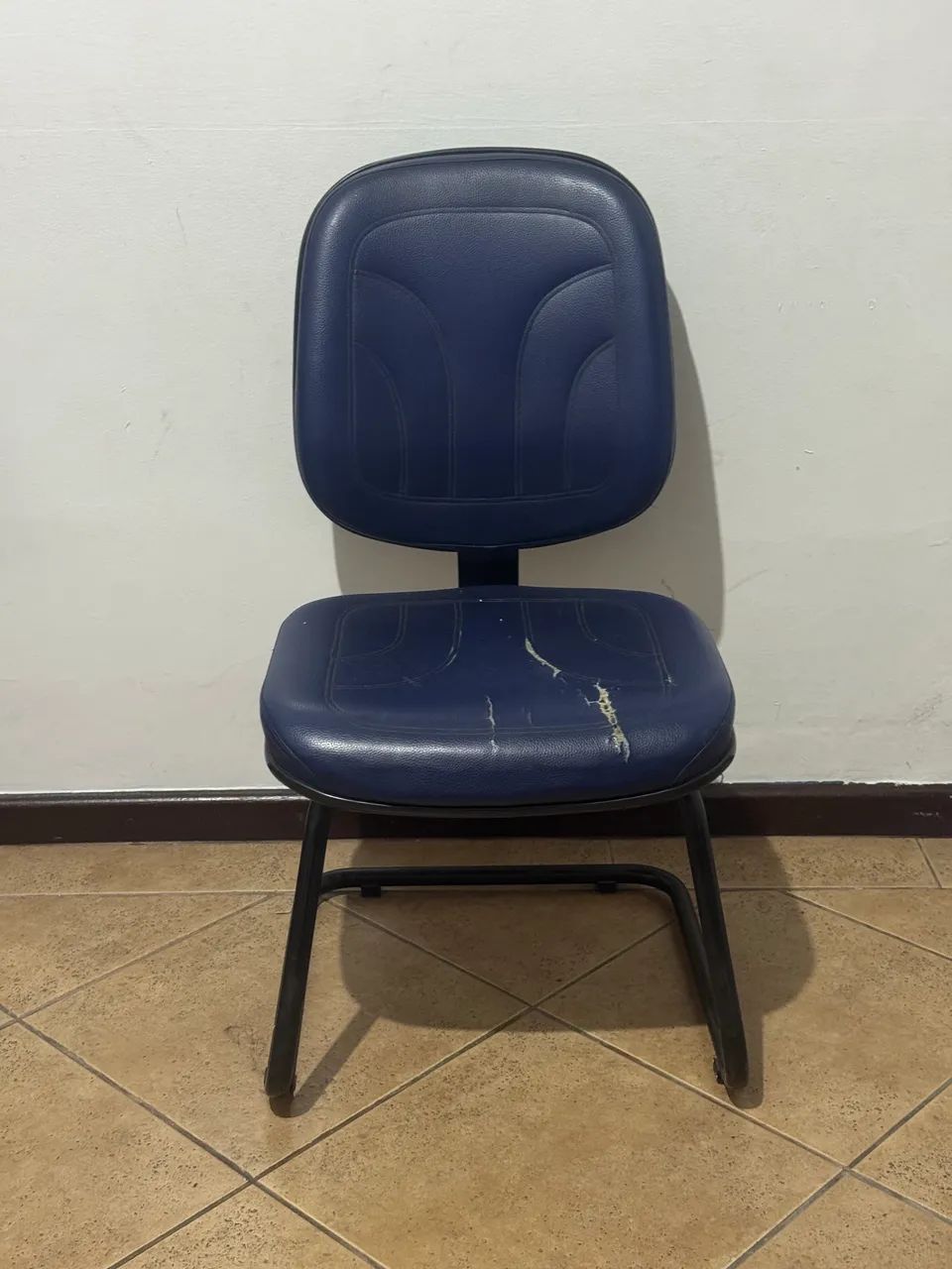 CADEIRA DE ESCRITÓRIO À VENDA