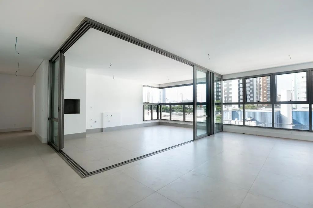 Apartamento à venda no edifício Maison Constantine