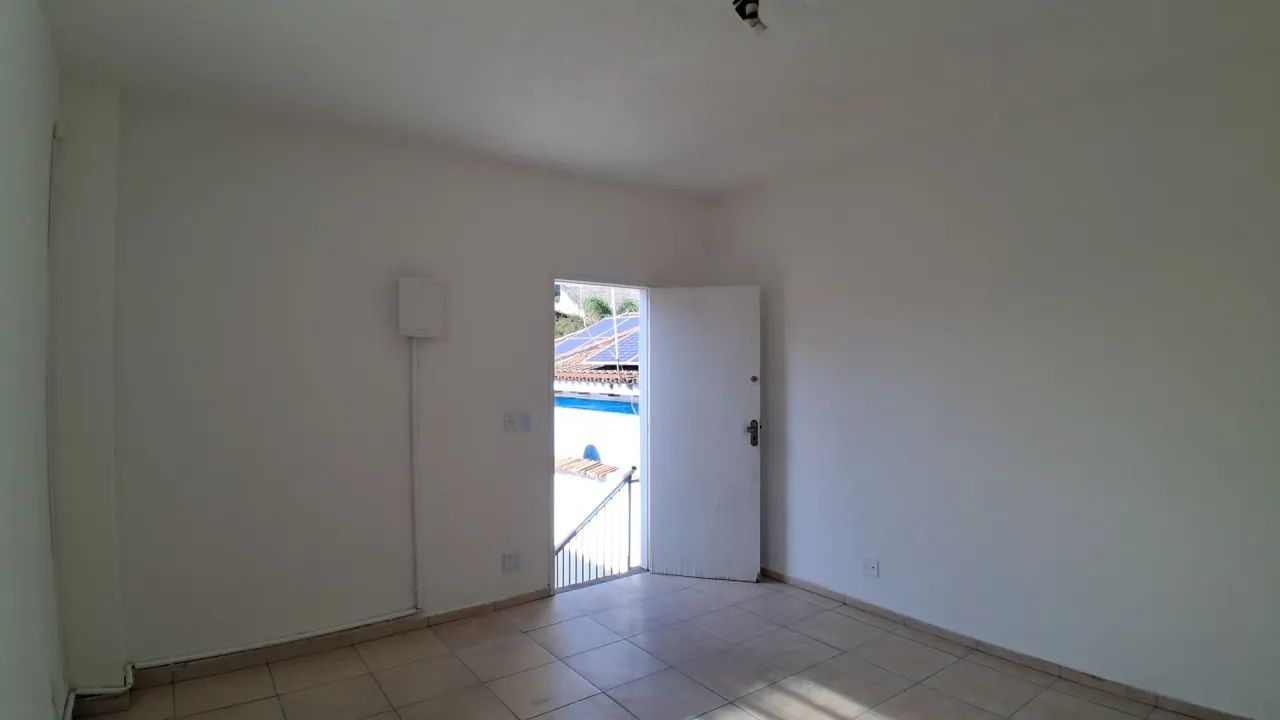 Alugo Casa em Nova Iguaçu - Foto 5
