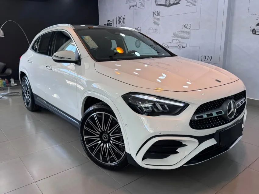 Mercedes-Benz Gla 200 200 LINE 1.3 16V TB AMG 2026