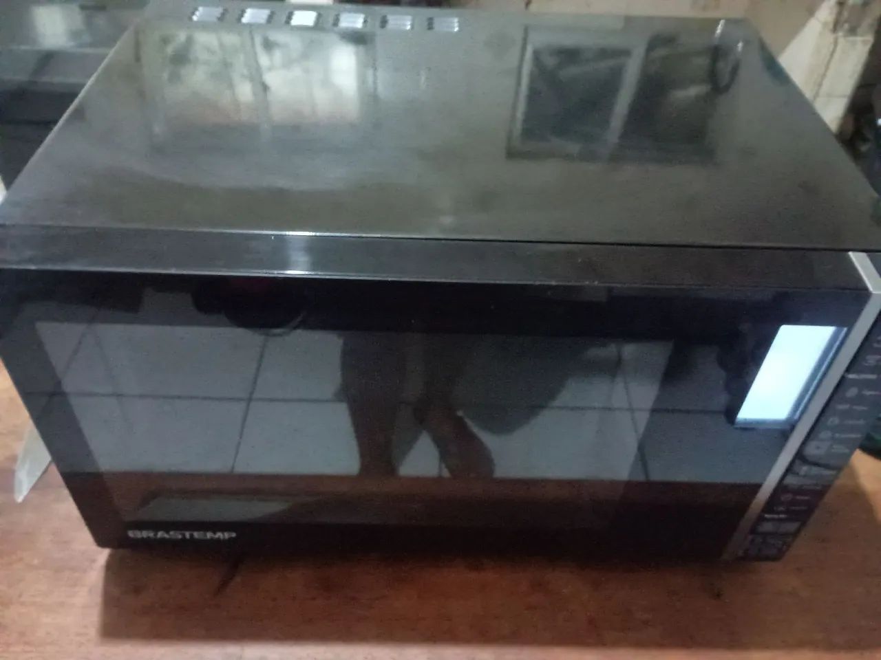 MICROONDAS BRASTEMP DE GRILL 31L FUNCIONANDO. - Foto 2