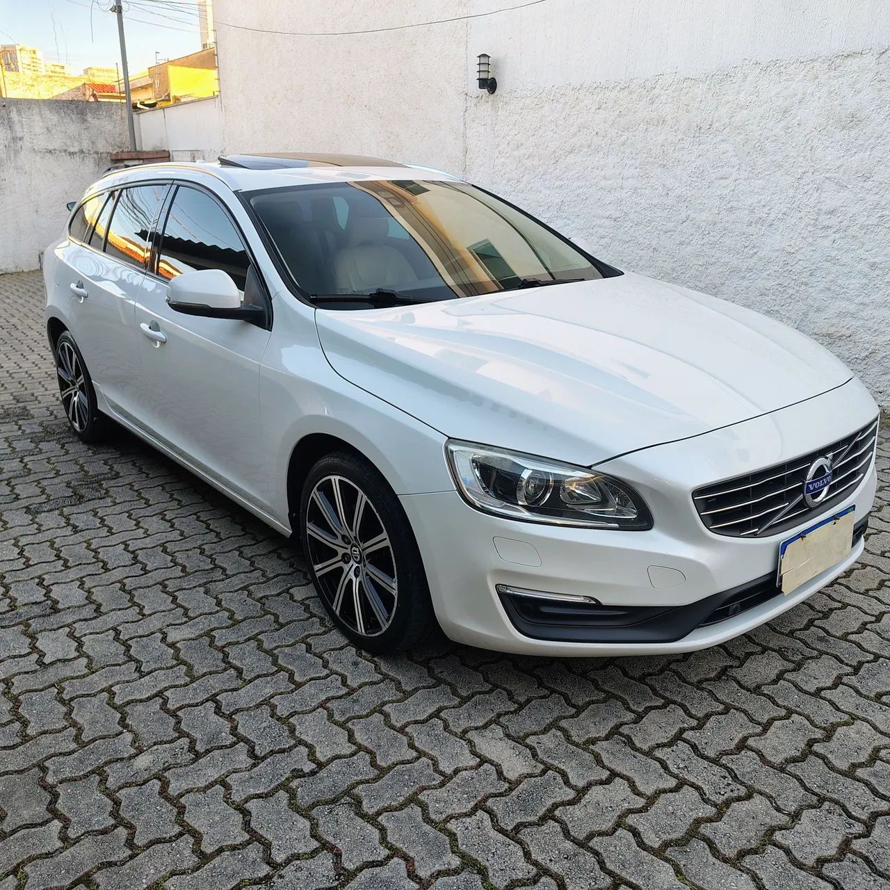 Volvo V60 2018