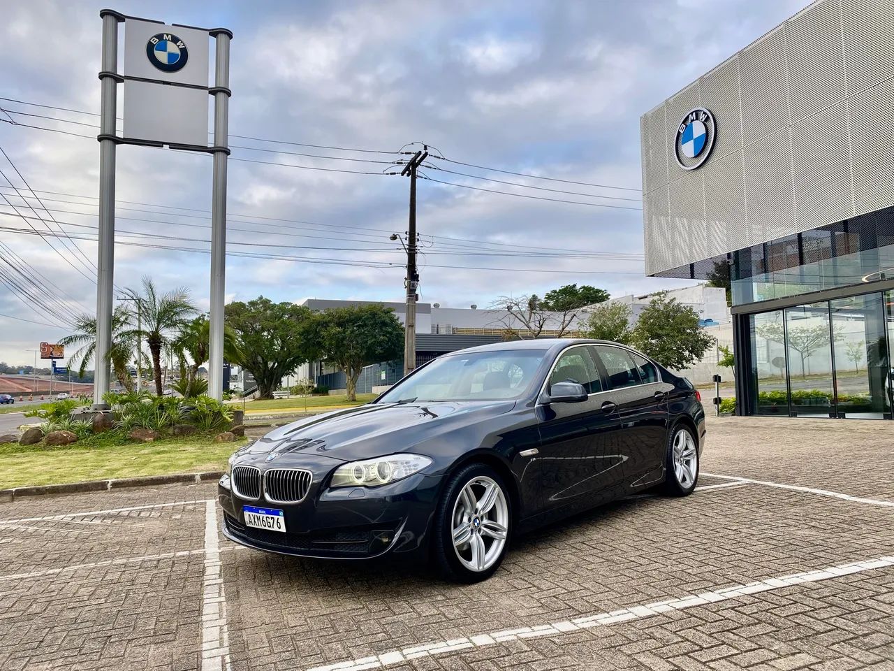 BMW 528IA 2.0 Turbo 16V 245cv 4P 2013
