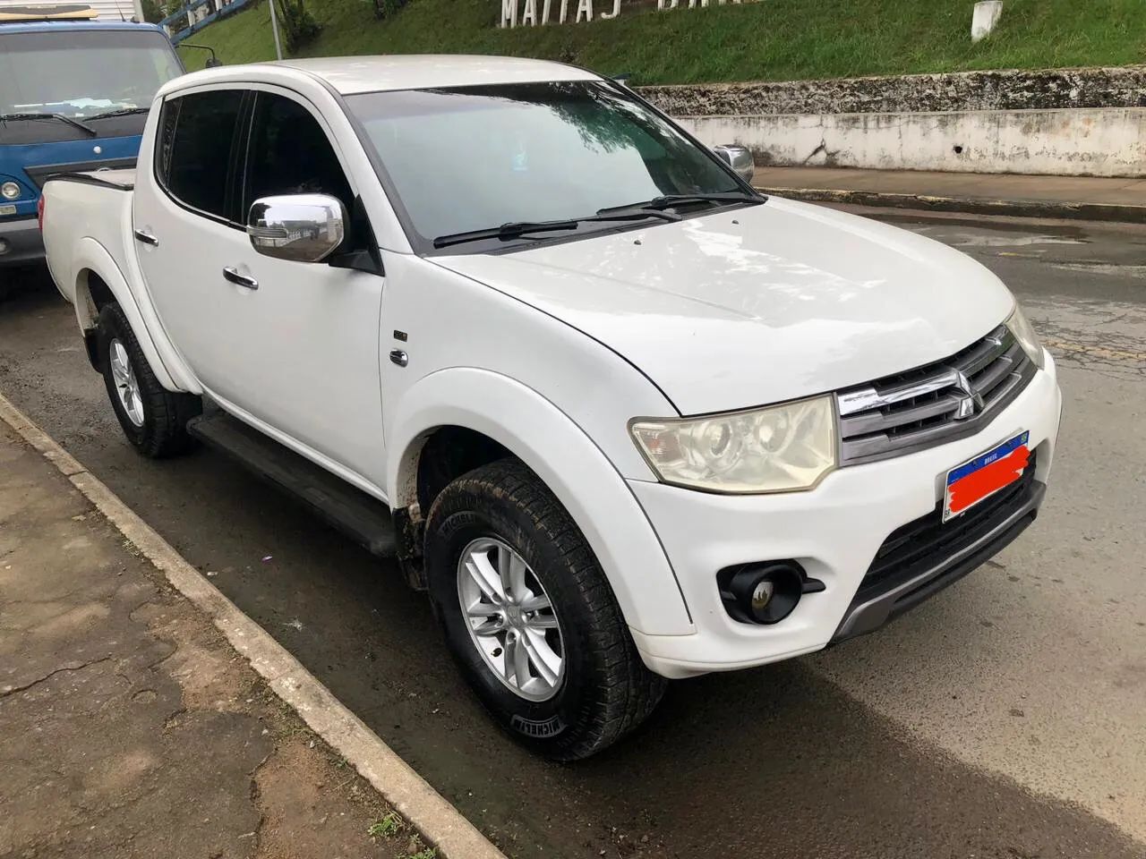 Mitsubishi L200 EVOLUTION 3.2 4X4 TB INT. DIESEL 2014