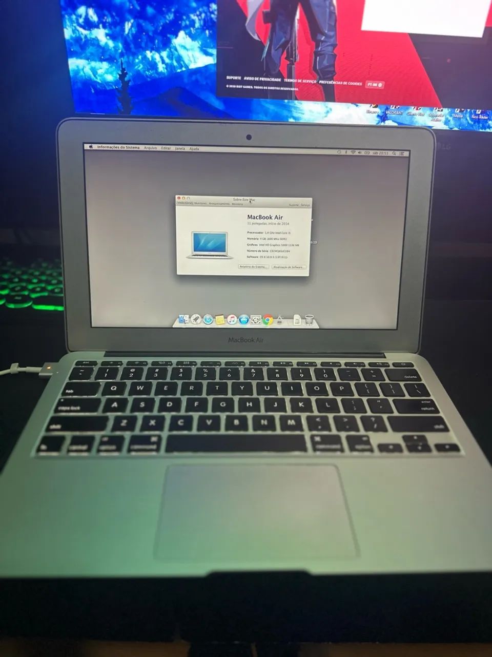 Macbook air 13 i5 4gb  - Foto 3
