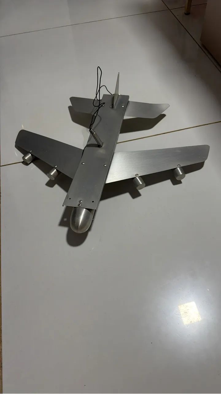 Luminária de avião 