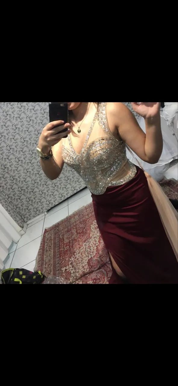 Vestido de festa com pedraria 