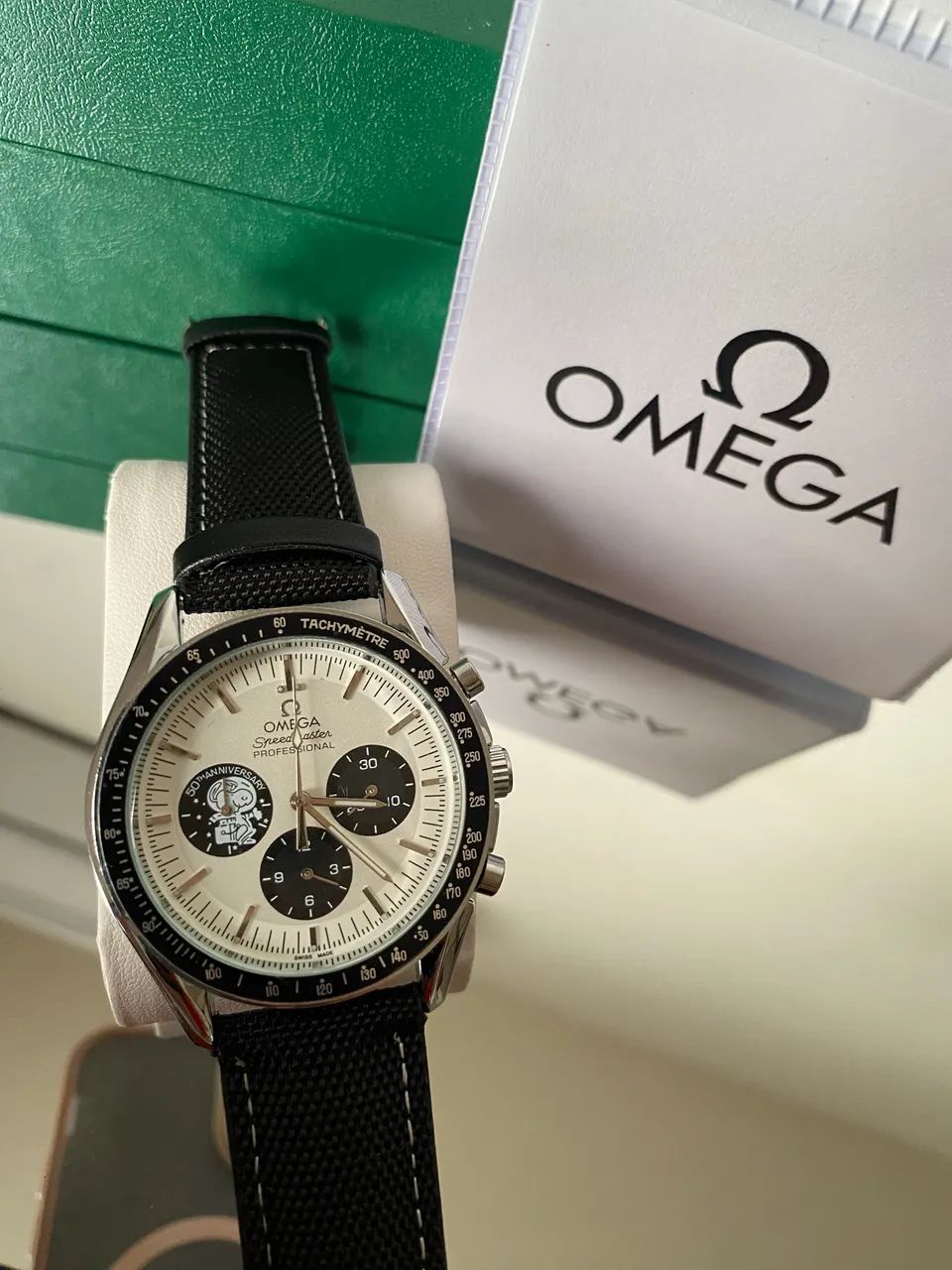 Relógio Omega Snoopy