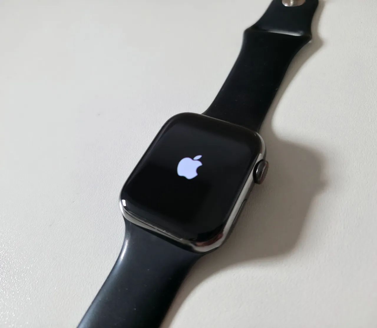 Apple Watch series 9 AÇO INOXIDÁVEL (45mm), Vidro de Safira, Lte + 11 Pulseiras-Impecável - Foto 2