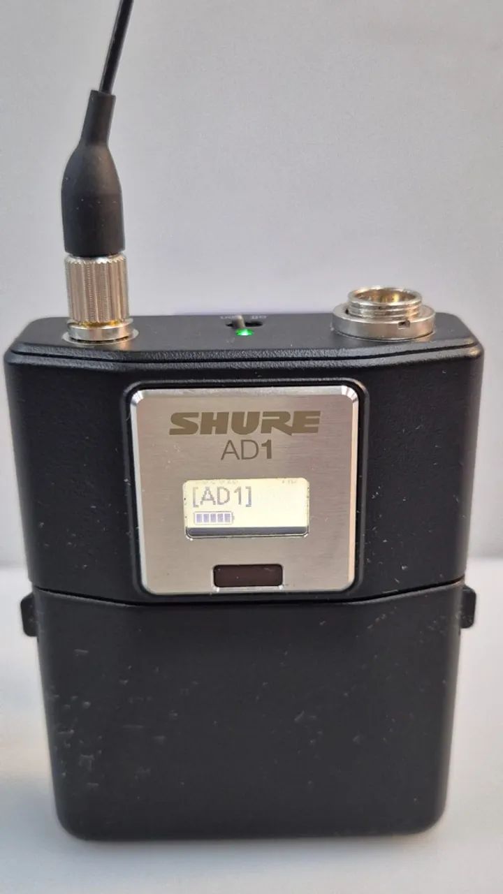 Shure AD1 Transmissor Bodypack Digital UHF - AXIENT DIGITAL