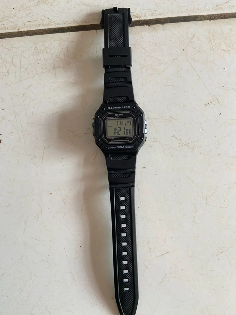 Relogio casio iluminator W218H 1AV - Foto 2