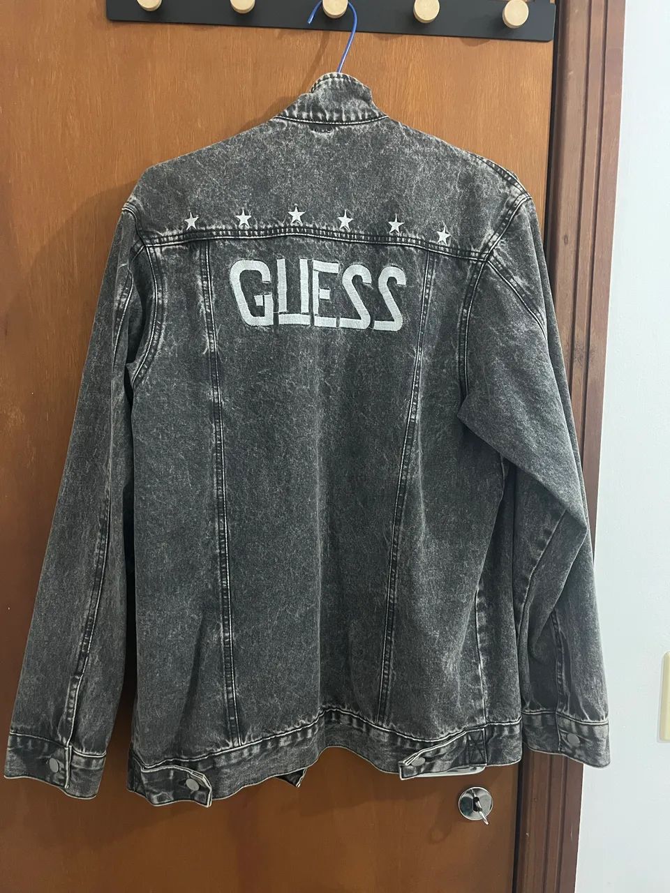 Jaqueta Guess 