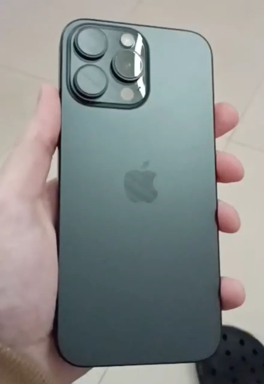 Iphone 16 Pro Max 256GB + Airpods Pro 2 USB-C