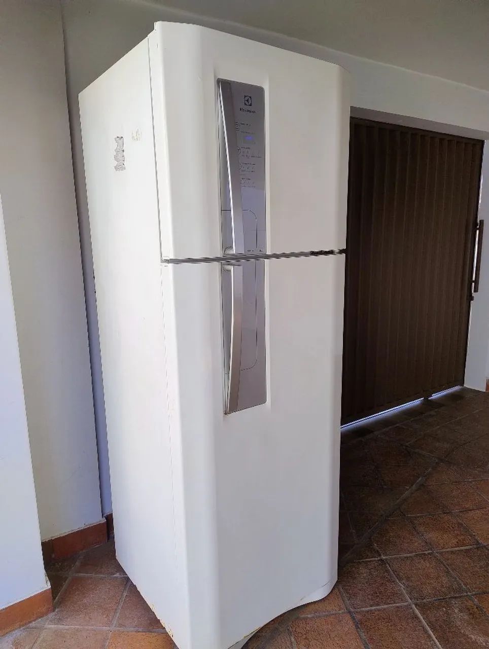 Geladeira Electrolux DF52
