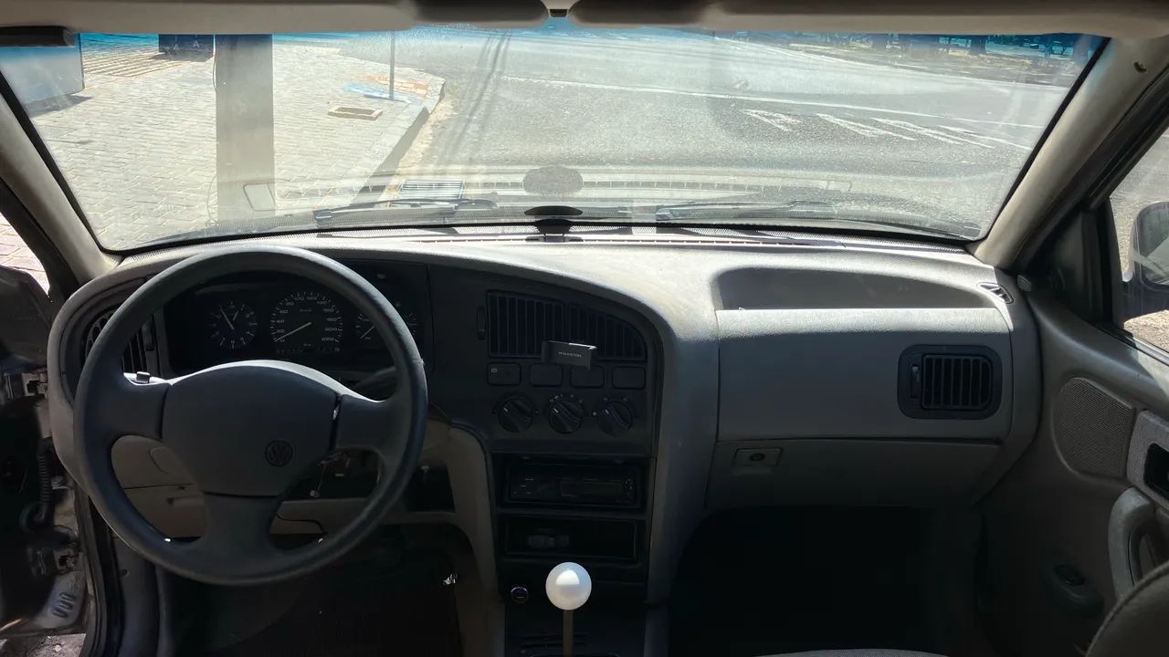 Volkswagen Logus 1.6 / CLI / CL/ GL (álcool) 1994 - Foto 5