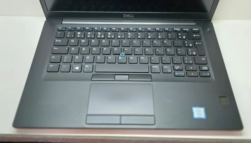 Notebook Dell Latitude com processador Intel Core i5 de 8ª geração, 8GB de RAM e 256GB de  - Foto 2
