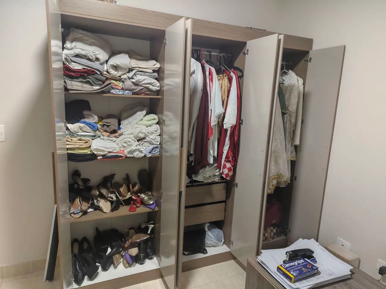 Guarda roupas para retirar do local  - Foto 2