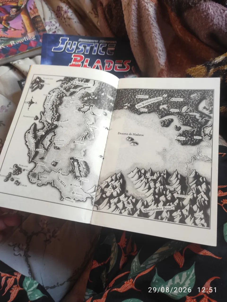 Livro Eragon  - Foto 4