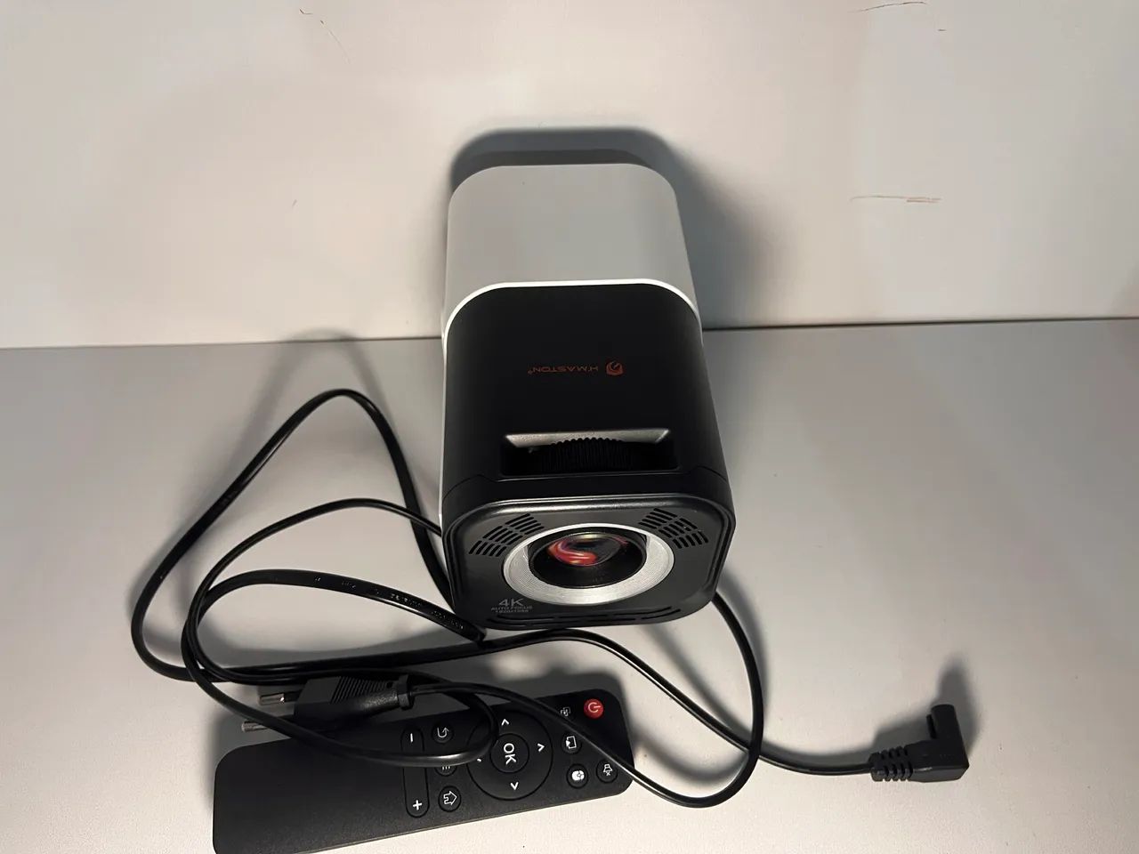 Projetor Portátil c/ Controle - Cinema em Casa - Foto 3