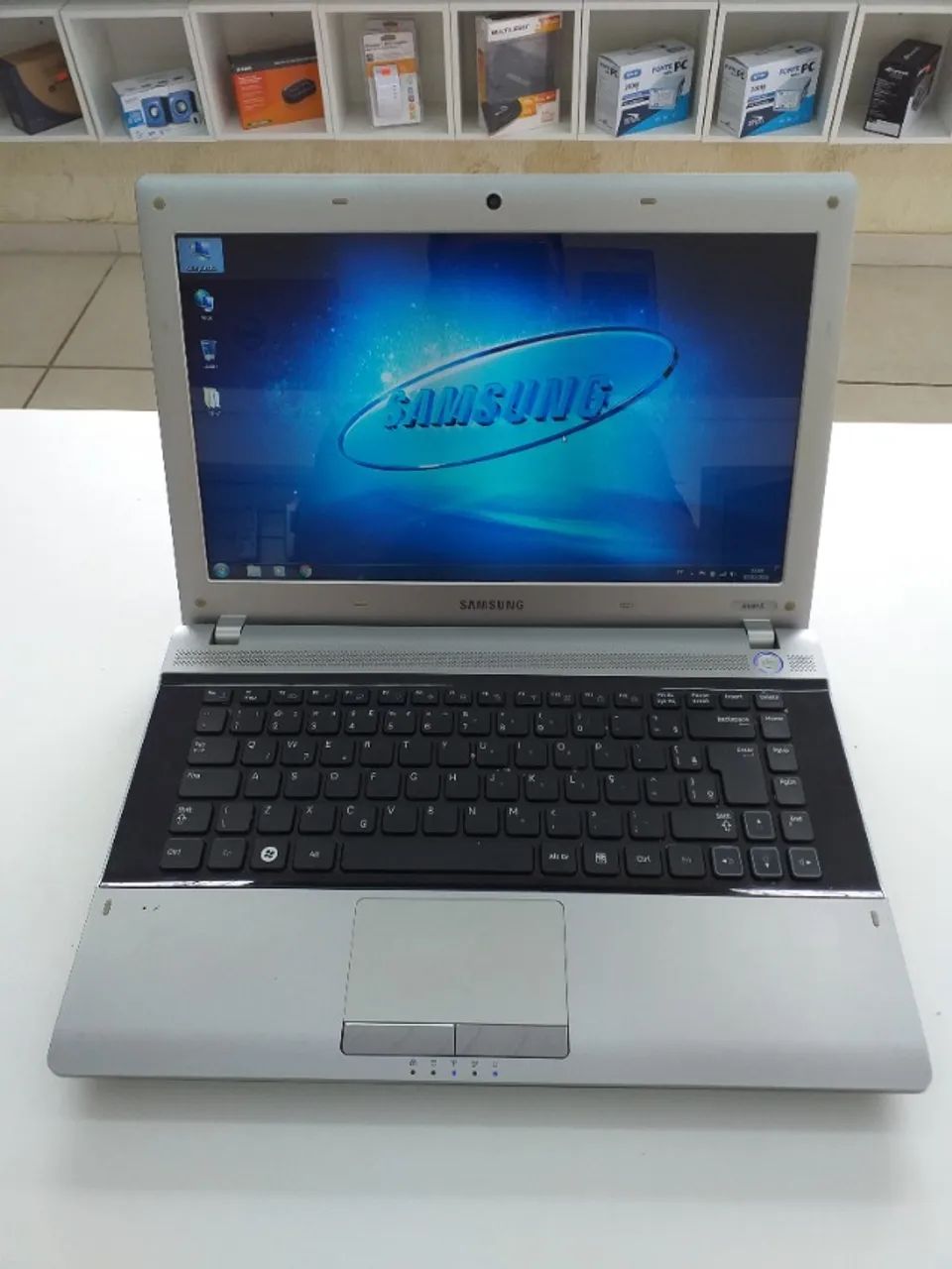 Notebook Samsung i3 SSD 120GB Mem 6GB Tela 14 - Foto 2