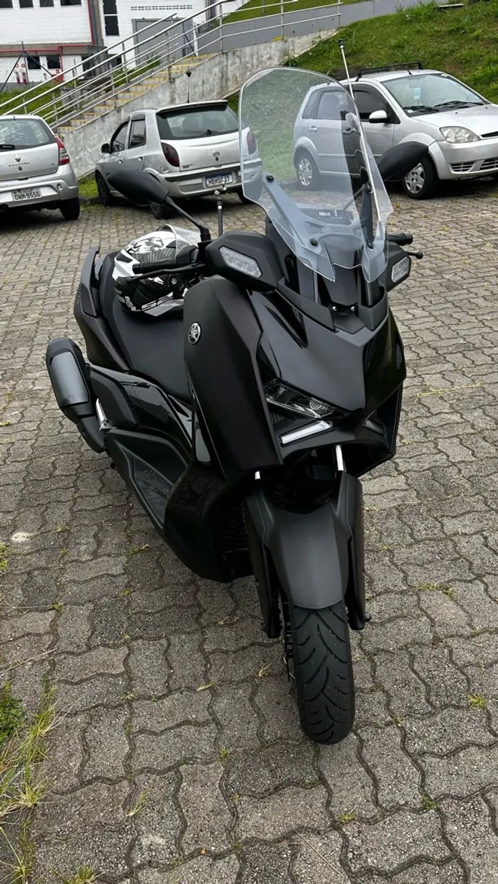 Xmax 300 