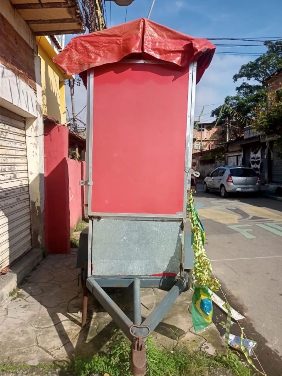 Carrocinha de lanche com engate 