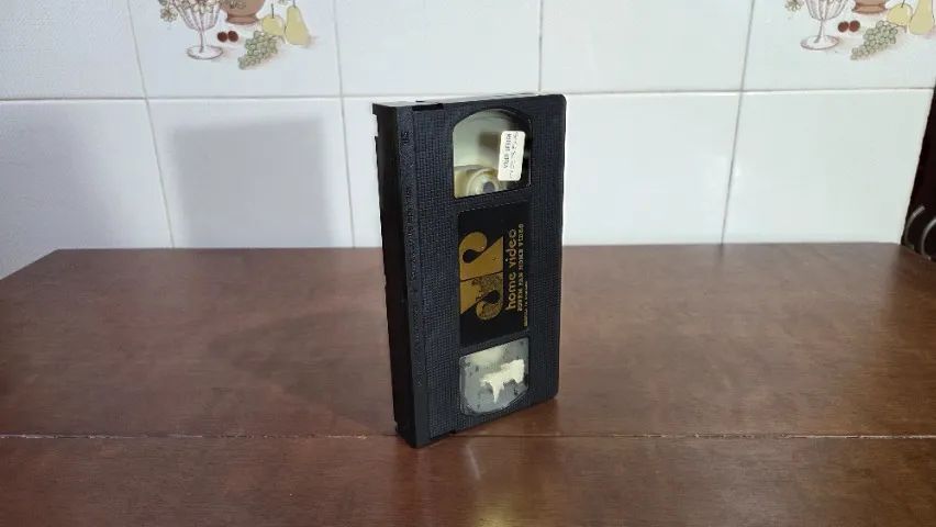 Armaç ão perigosa VHS FILME - Foto 2