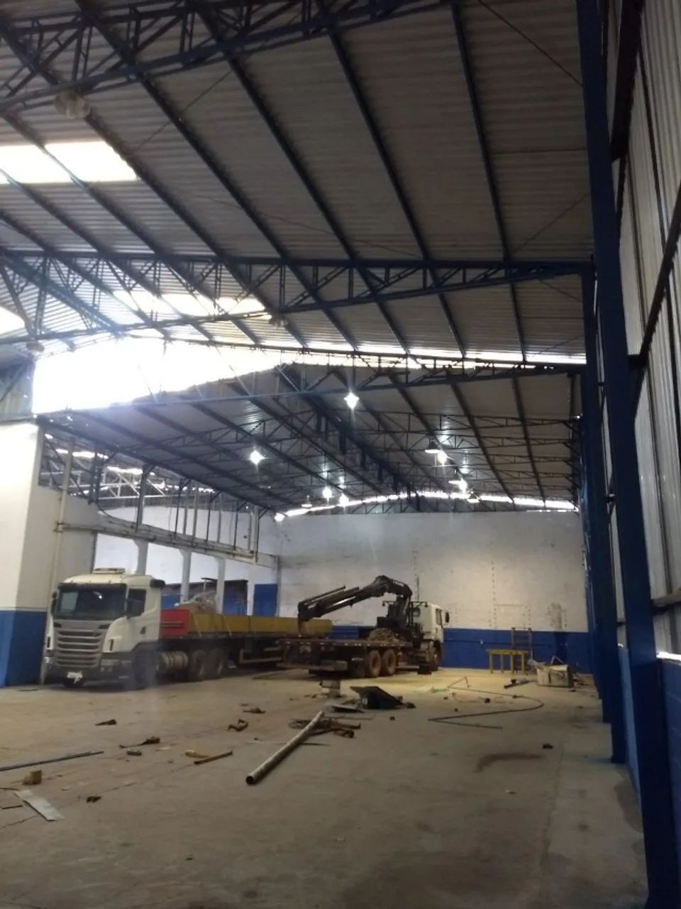 ALUGUEL BARRACÃO 2.100M²  - Foto 2