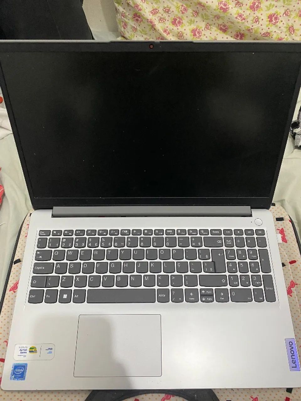 Notebook Lenovo  - Foto 2
