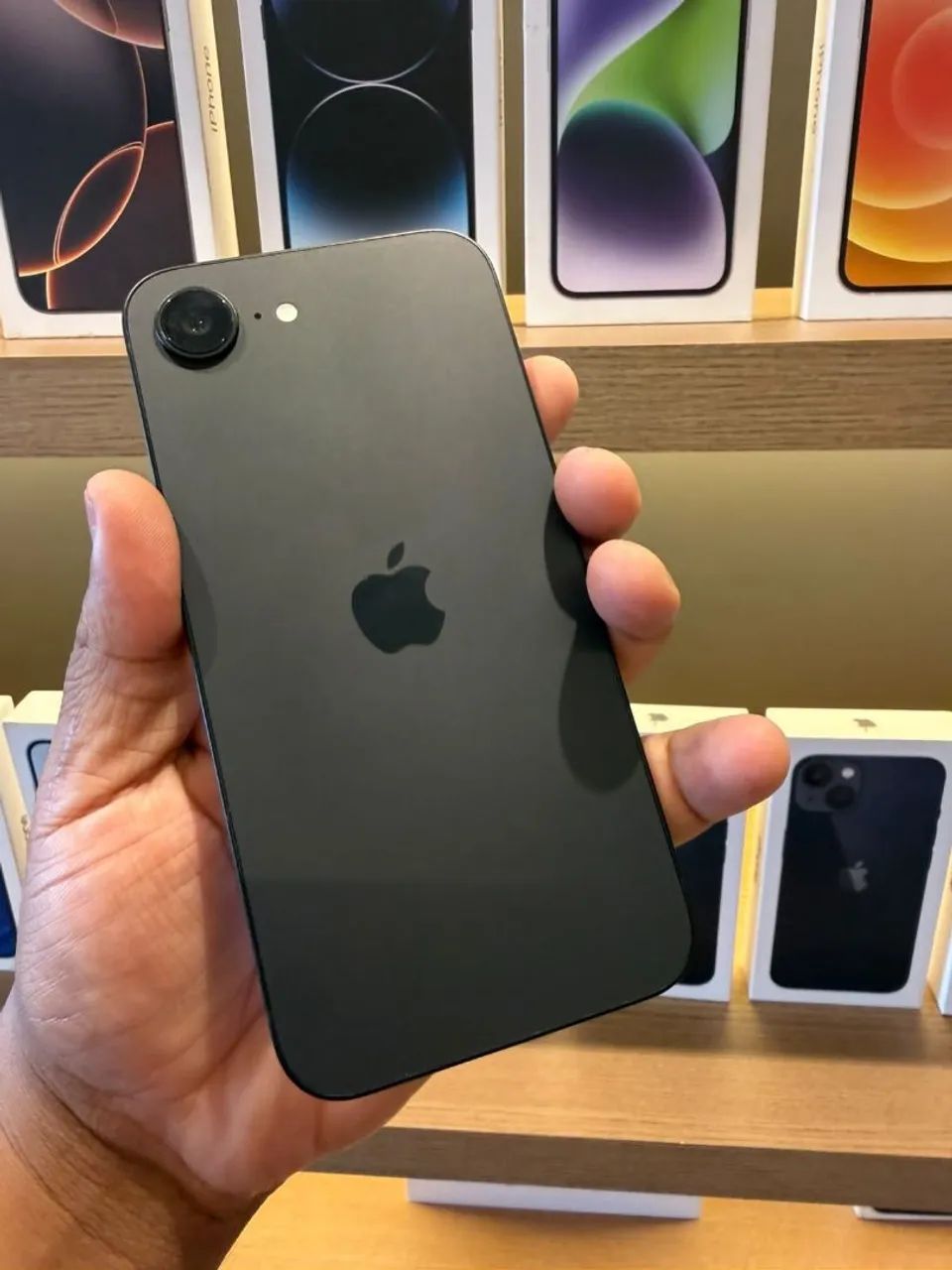 16 E 256GB SAÚDE 100% COM GARANTIA APPLE - Foto 3