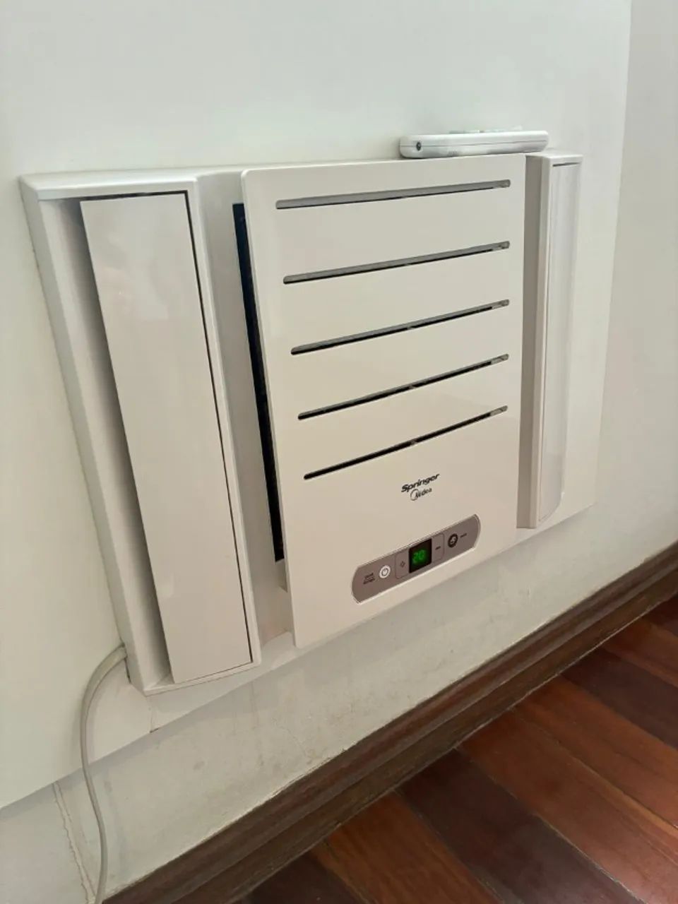 Ar-condicionado Springer Midea 7.500 BTUs