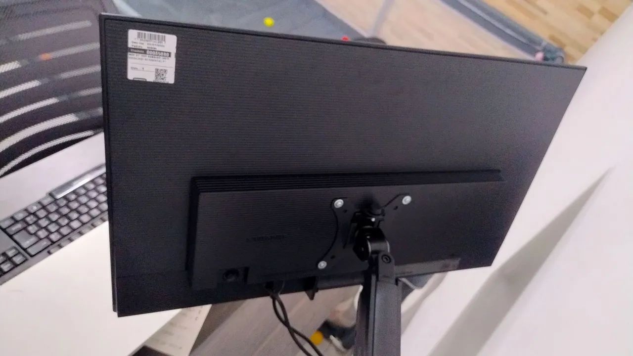 Monitor 27" Samsung  - Foto 3