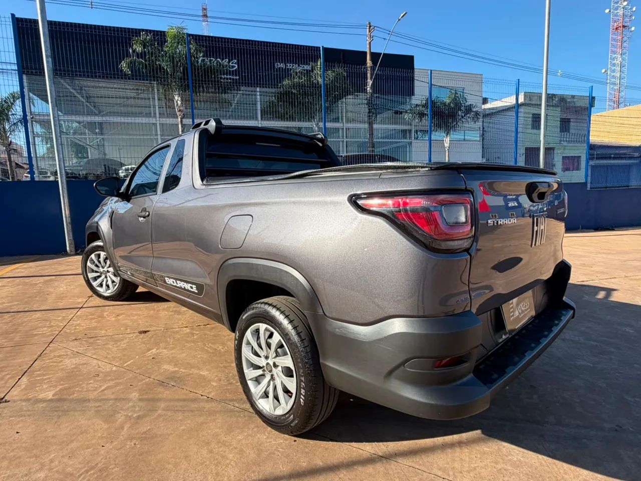 Fiat Strada Endurance 1.4 Flex 8V CS Plus 2021 - Foto 3
