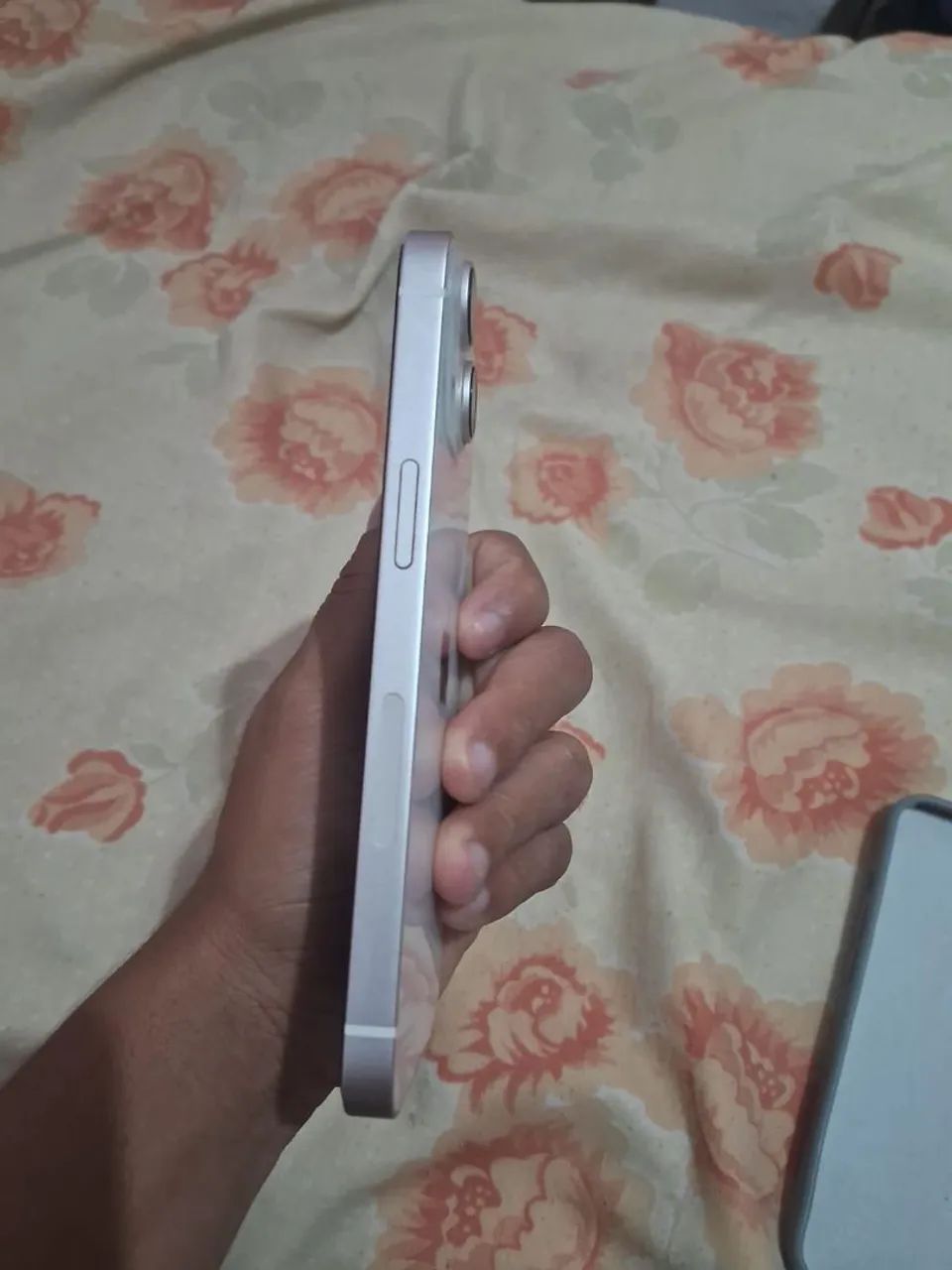 Iphone 14 branco - Foto 3