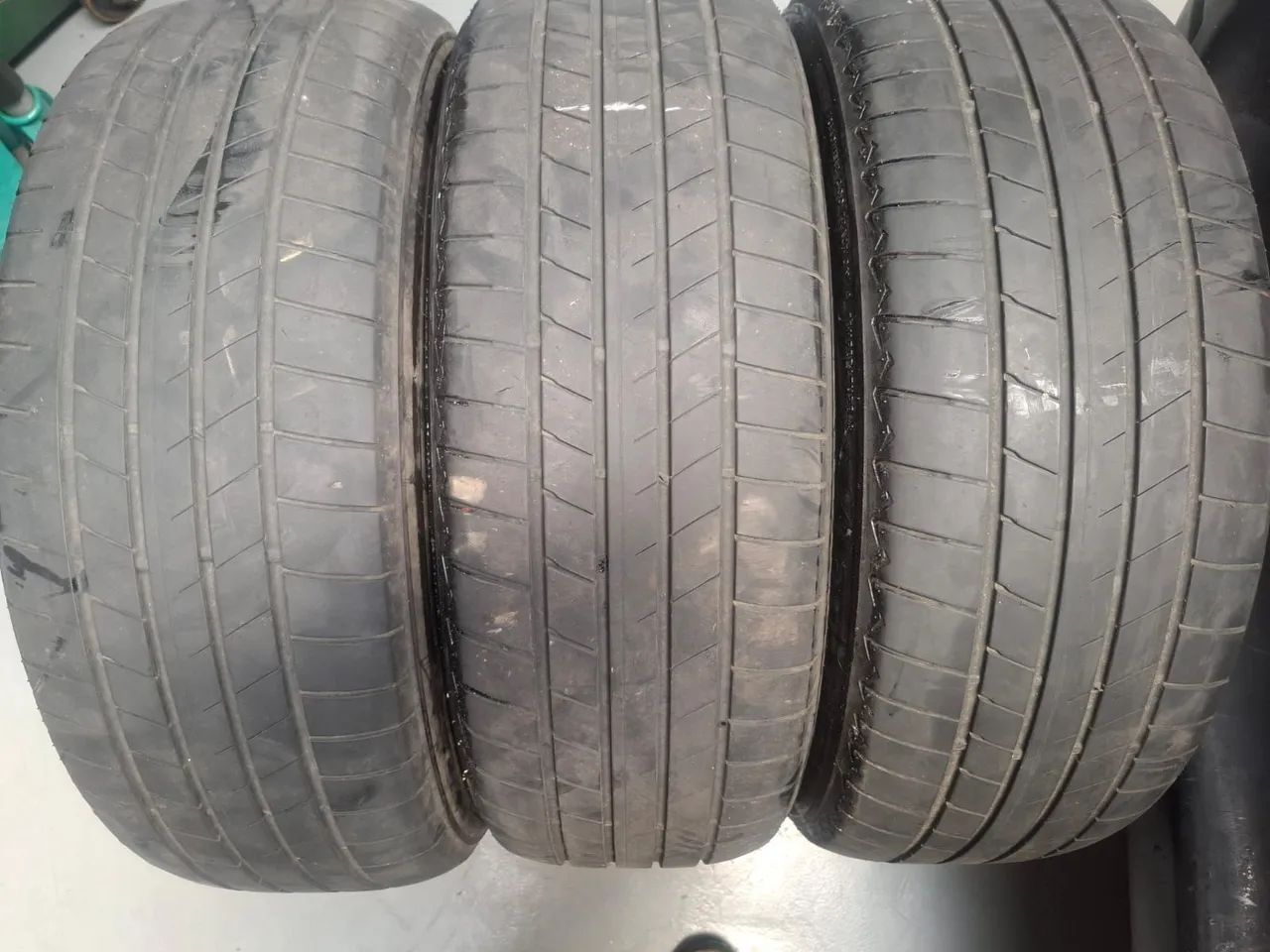 PNEU BRIDEGESTONE ALENZA NA MEDIDA 225/55 R18 - Foto 4