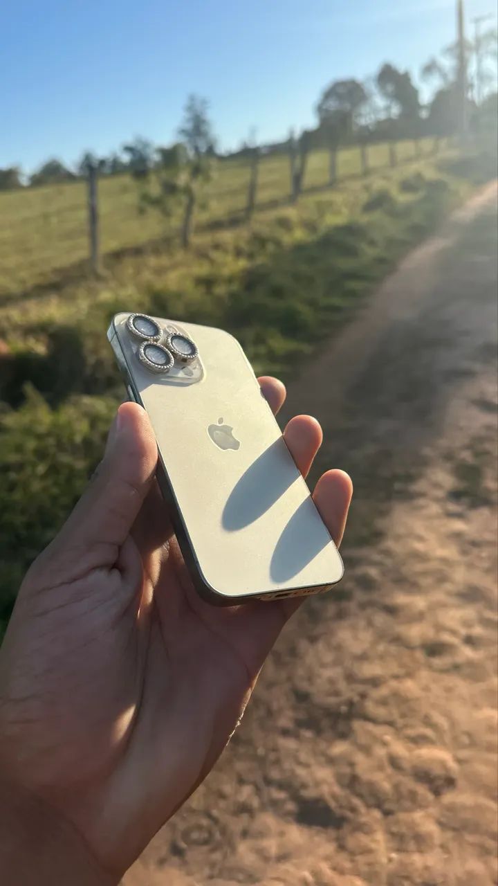 iPhone 13 Pro 256 Gold - Foto 2