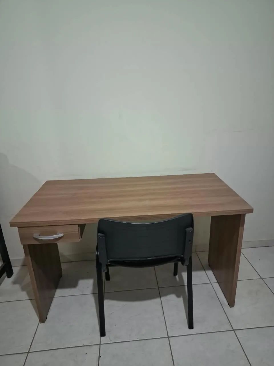 Mesa de estudos  - Foto 2