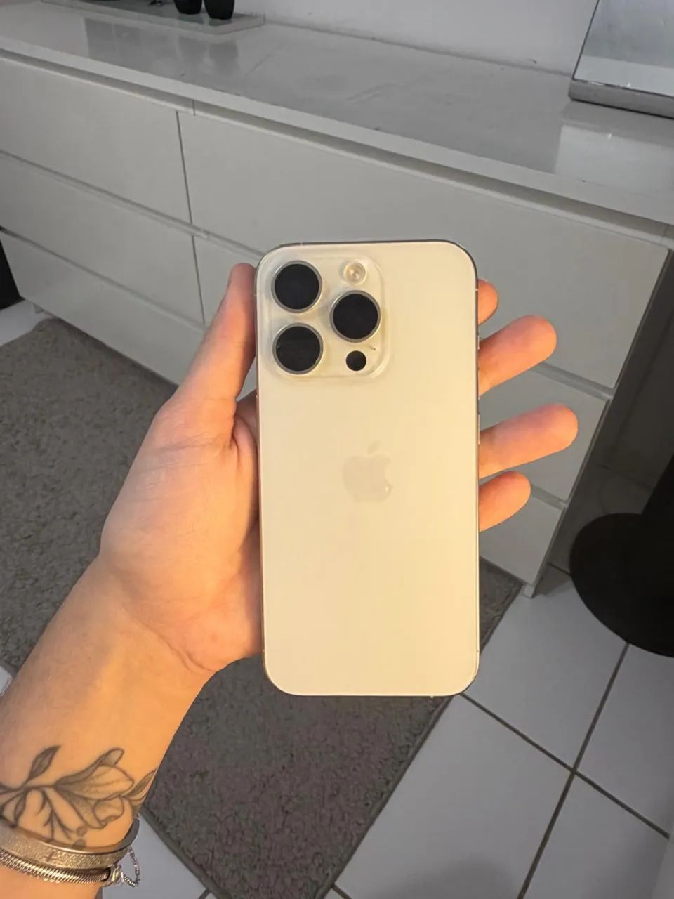 Iphone 15 Pro Branco 256gb - Foto 4