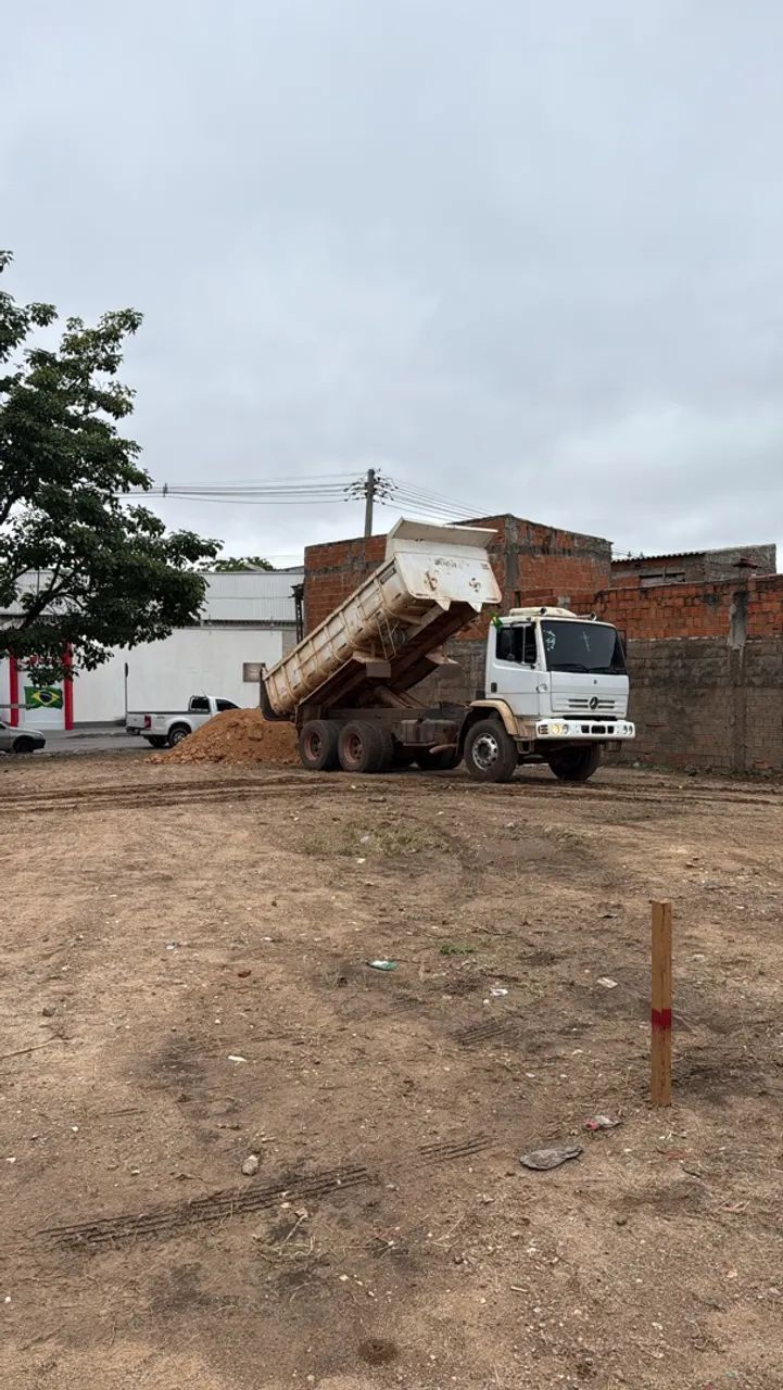 Caminhão caçamba  - Foto 4
