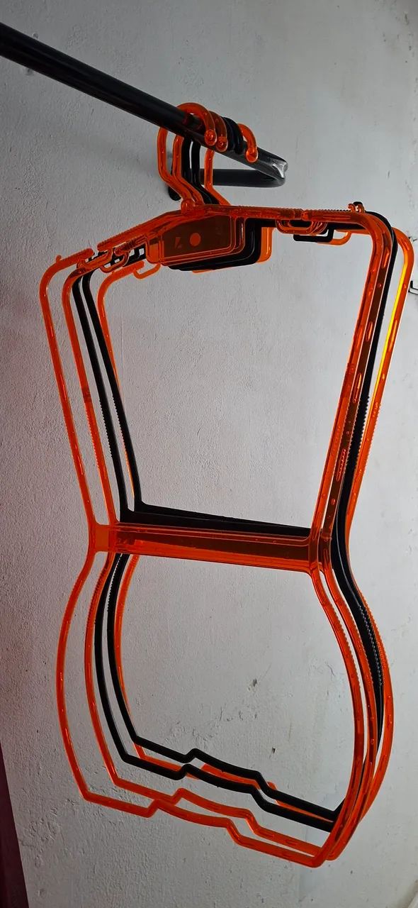 Manequim e cabides - Foto 3